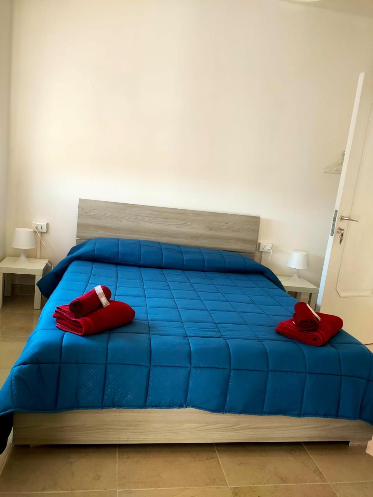 Bed And Fly Aeroporto Catania Reception H24 Bed & Breakfast Екстериор снимка